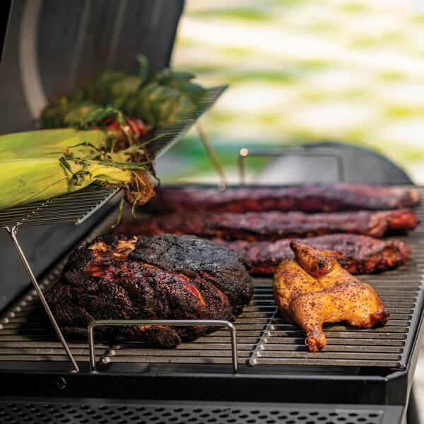 Smokin' Champ Charcoal Grill Offset Smoker in Black
