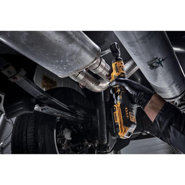 ATOMIC 20V MAX Cordless 3/8 in. Ratchet (Tool Only)