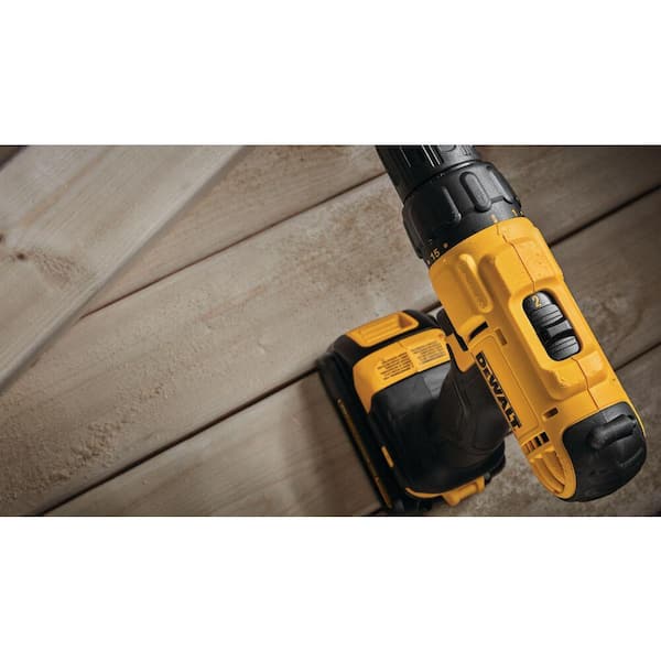 20V MAX Cordless 1/2 in. Drill/Driver, (2) 20V 1.3Ah Batteries, Charger and Bag