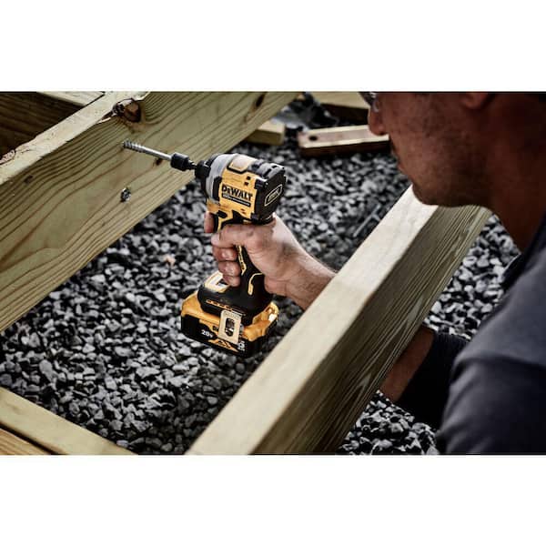20V MAX XR Hammer Drill and ATOMIC Impact Driver 2 Tool Combo Kit with (2) 4.0Ah Batteries, Charger, and Bag