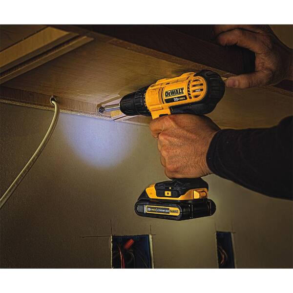 20V MAX Cordless 7 Tool Combo Kit, 20V MAX 4.5-5 in. Grinder, and (1) 20V 4.0Ah and (1) 20V 2.0Ah Batteries