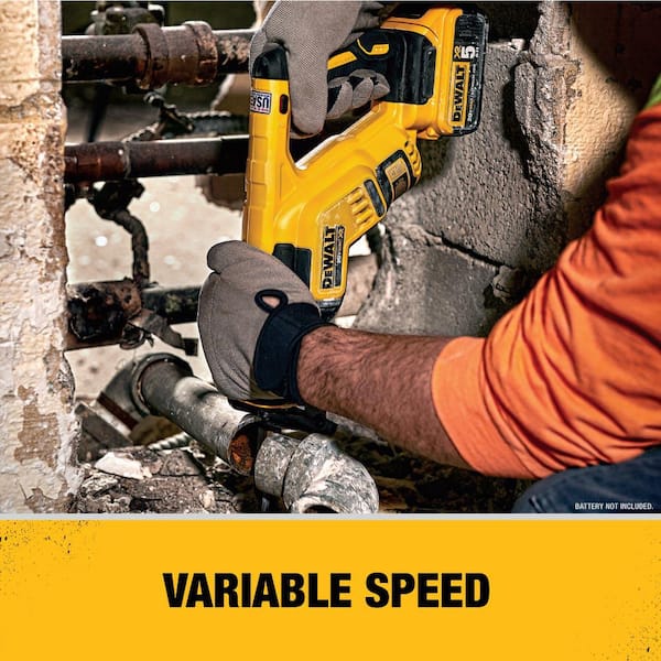 20V MAX XR Cordless Brushless Compact Reciprocating Saw and 20V MAX XR Lithium-Ion 4.0Ah Battery