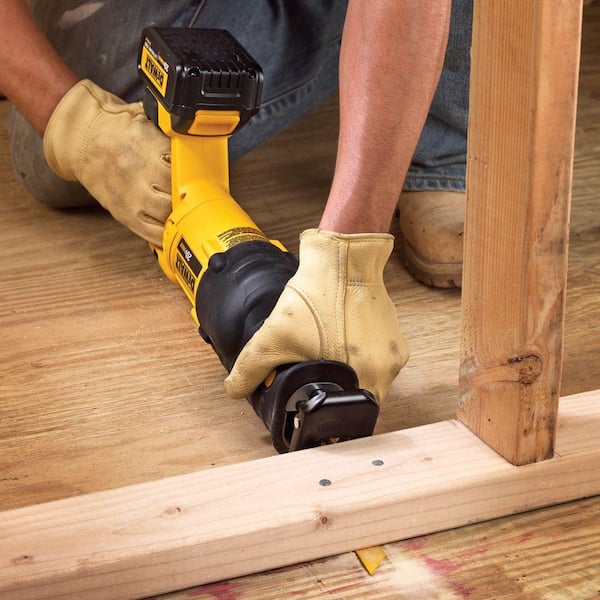 20V MAX Cordless Reciprocating Saw (Tool Only)