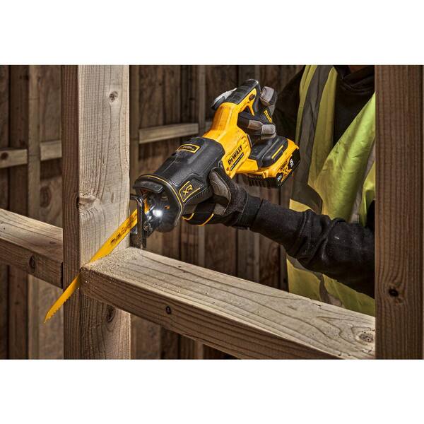 20V MAX Cordless Brushless Reciprocating Saw and 20V MAX POWERSTACK Compact Battery Starter Kit