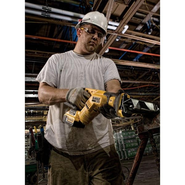 20V MAX Cordless Compact Reciprocating Saw (Tool Only)