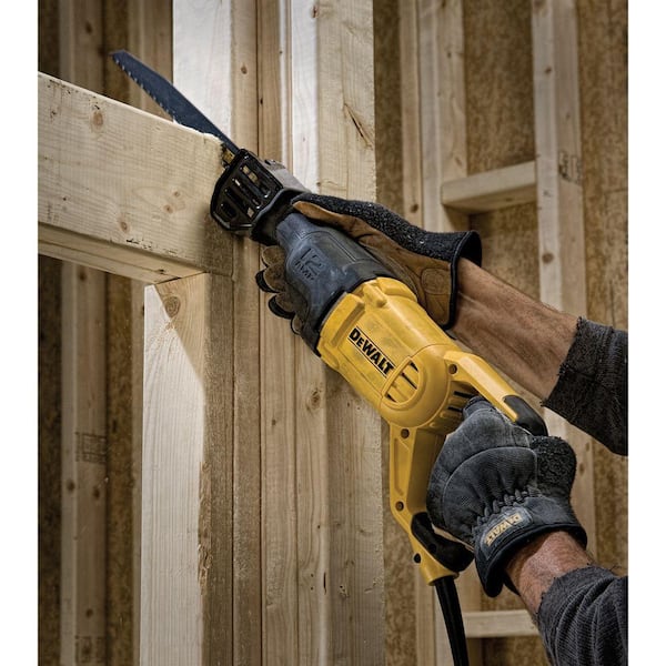 12 Amp Corded Variable Speed Reciprocating Saw