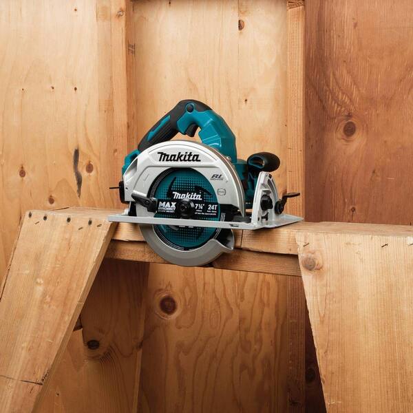 18V X2 LXT (36V) Brushless Cordless 7-1/4 in. Circular Saw Kit 5.0Ah with 18V LXT Battery Pack 5.0Ah