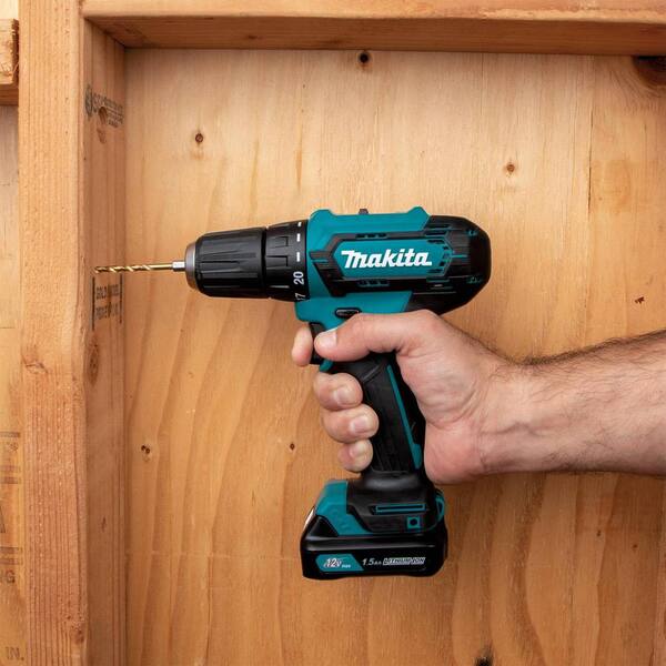12V max CXT Lithium-ion Cordless 3-Piece Combo Kit (Driver-Drill/ Impact Wrench/ Light) 1.5 Ah