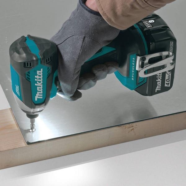 18V LXT Lithium-Ion Brushless Cordless Hammer Drill and Impact Driver Combo Kit (2-Tool) w/ (2) 4Ah Batteries, Bag