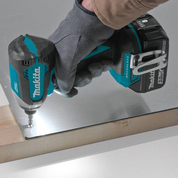 18V LXT Lithium-ion Brushless Cordless 2-Piece Combo Kit 3.0Ah Driver-Drill/ Impact Driver