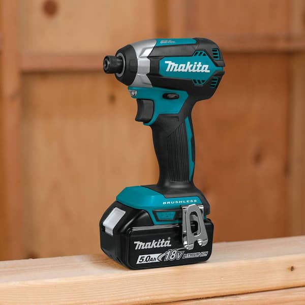 18V 4-Piece 5.0Ah LXT Lithium-Ion Brushless Cordless Combo Kit Hammer Drill/ Impact Driver/ Recipro Saw/ Flashlight