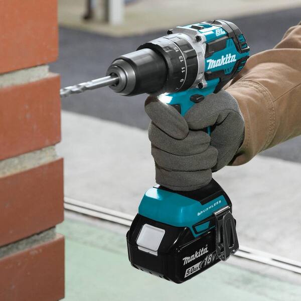 18V 4-Piece 5.0Ah LXT Lithium-Ion Brushless Cordless Combo Kit Hammer Drill/ Impact Driver/ Recipro Saw/ Flashlight