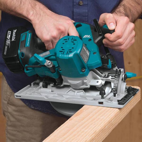 18V LXT Lithium-Ion Brushless Cordless Combo Kit 5.0Ah and 18V LXT Lithium-Ion Cordless Reciprocating Saw