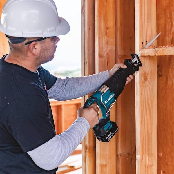 18V 5.0 Ah LXT Lithium-Ion Brushless Cordless Combo Kit (Hammer Drill/Impact Driver/Circ Saw/Recip Saw/Light)