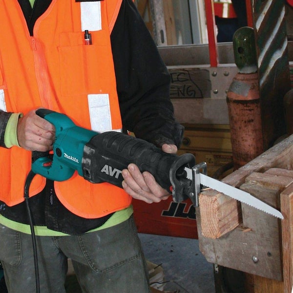 15 Amp Reciprocating Saw