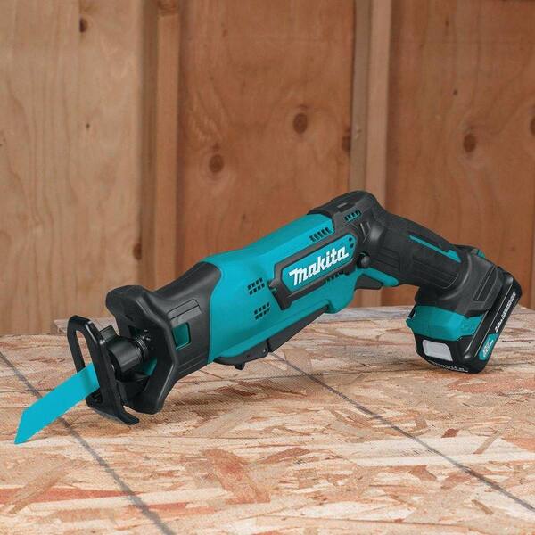 12V max CXT Lithium-Ion Cordless Variable Speed Reciprocating Saw Kit with Case