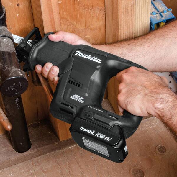 18V LXT Sub-Compact Lithium-Ion Brushless Cordless Recipro Saw Kit (2.0 Ah)