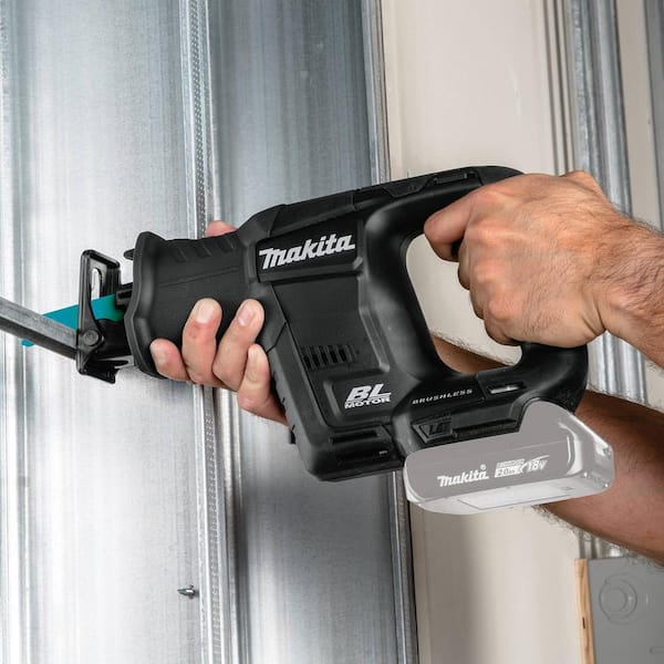18V LXT Sub-Compact Lithium-Ion Brushless Cordless Variable Speed Reciprocating Saw (Tool-Only)