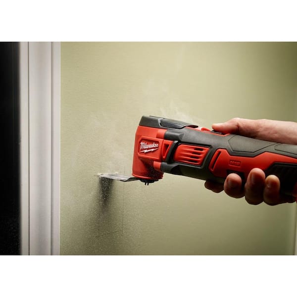 M18 18V Lithium-Ion Cordless Oscillating Multi-Tool W/ M18 Starter Kit W/ (1) 5.0Ah Battery and Charger