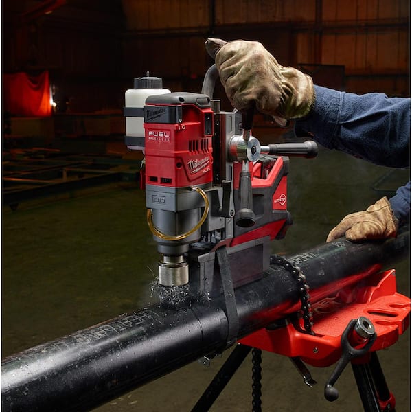 M18 FUEL 18V Lithium-Ion Brushless Cordless 1-1/2 in. Lineman Magnetic Drill High Demand Kit w/ Two 8.0Ah Batteries