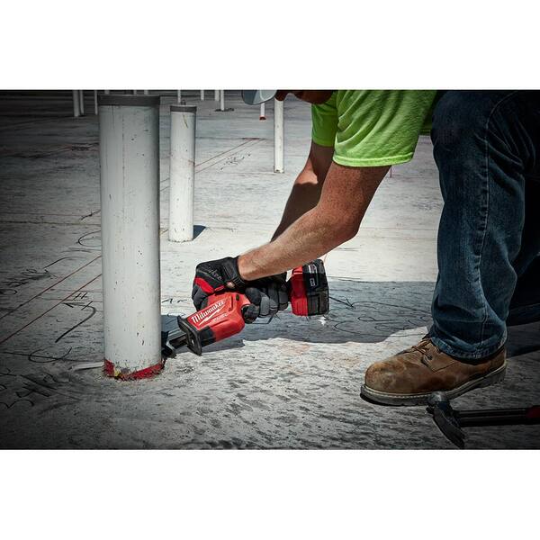 M18 FUEL 18V Lithium-Ion Brushless Cordless HACKZALL Reciprocating Saw Kit W/ M18 5.0Ah Battery