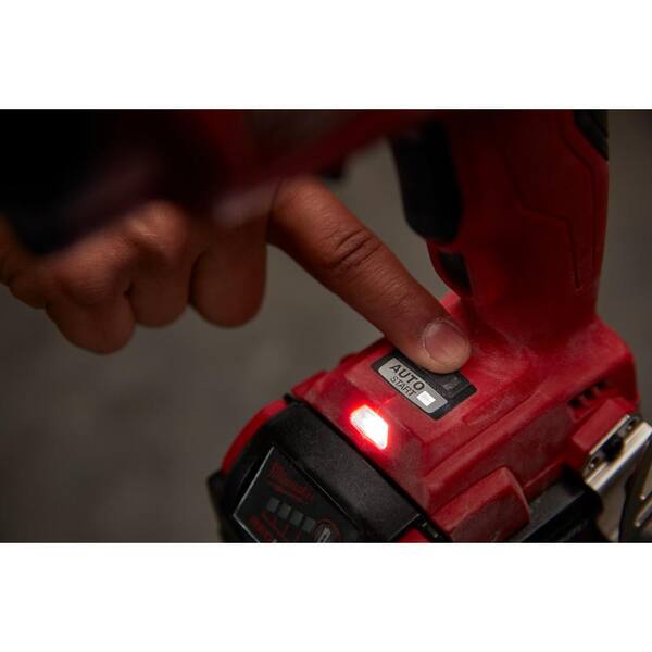 M18 FUEL 18V Lithium-Ion Brushless Cordless Drywall Screw Gun XC Kit with M18 Cut Out Tool