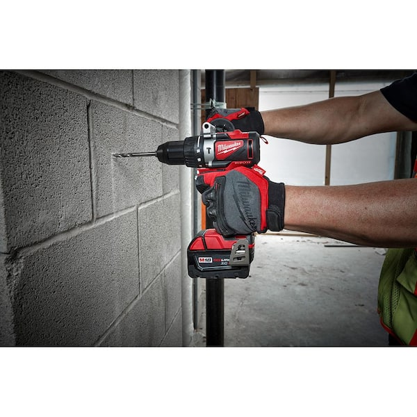 M18 18V Lithium-Ion Brushless Cordless Hammer Drill/Impact Combo Kit (2-Tool) with 2 Batteries, Charger and Bag