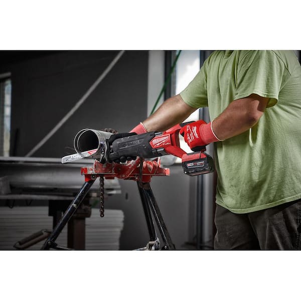 M18 FUEL 18V Lithium-Ion Brushless Cordless SAWZALL Reciprocating Saw Kit W/M18 FUEL 1/2 in. Hammer Drill