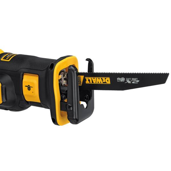 20V MAX XR Cordless Brushless Compact Reciprocating Saw with (1) 20V 3.0Ah Battery and Charger