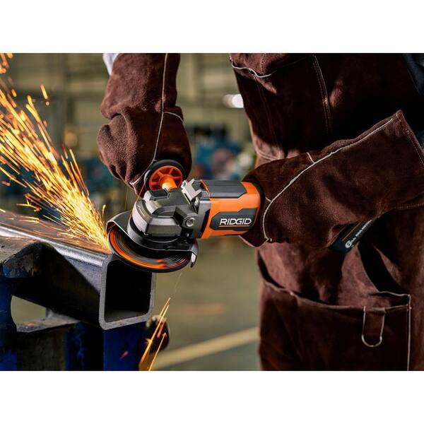 18V Brushless 8-Tool Combo Kit w/ (2) 2.0 Ah and (1) 4.0 Ah MAX Output Batteries, Charger, & FREE 18V 4.0 Ah Battery