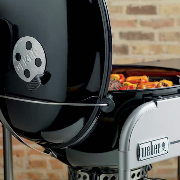 22 in. Performer Deluxe Charcoal Grill in Green with Built-In Thermometer and Digital Timer