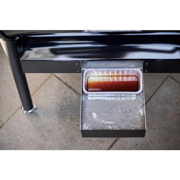 SmokeFire EX4 Wood Fired Pellet Smart Grill in Black (2nd Gen)