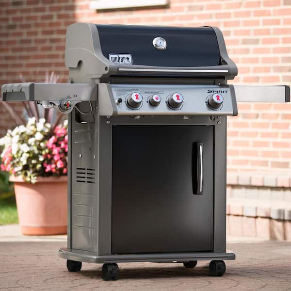 Spirit E-330 3-Burner Propane Grill in Black with Built-In Thermometer